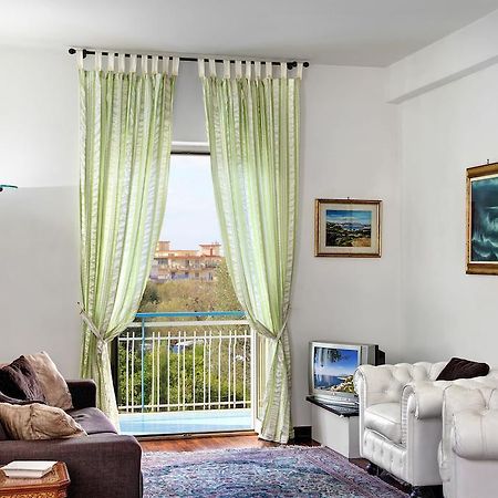 Caruso 1 By Villasandco Rentalsorrento Sorrento Quarto foto